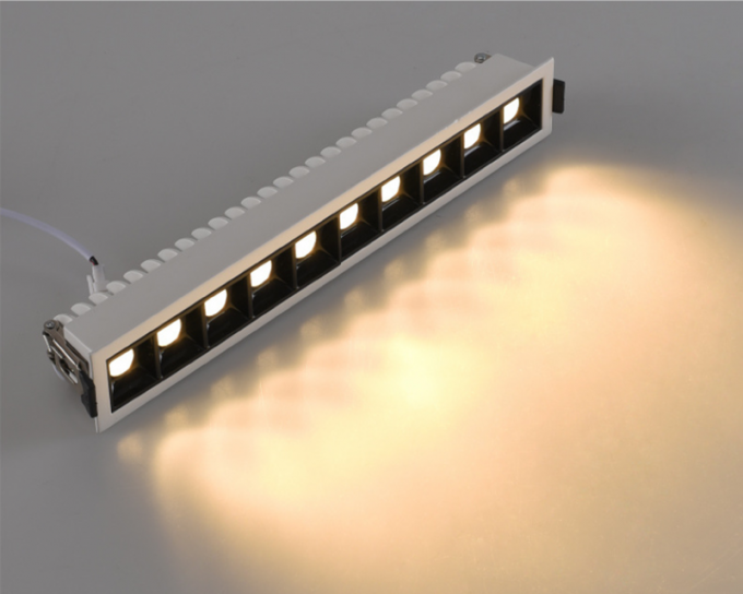 IP55 Ceiling Recessed Led Strip Lighting 7W 10W 2700K-3000K Warm White 13